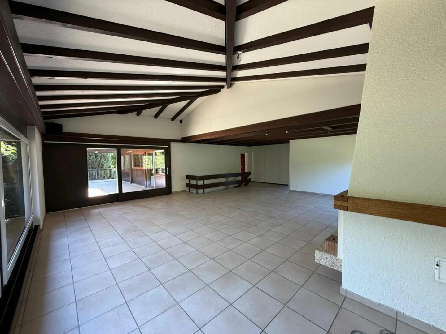 Detached 5.5-room single-family house with 2-room rental apartment - Photo 9 of 27