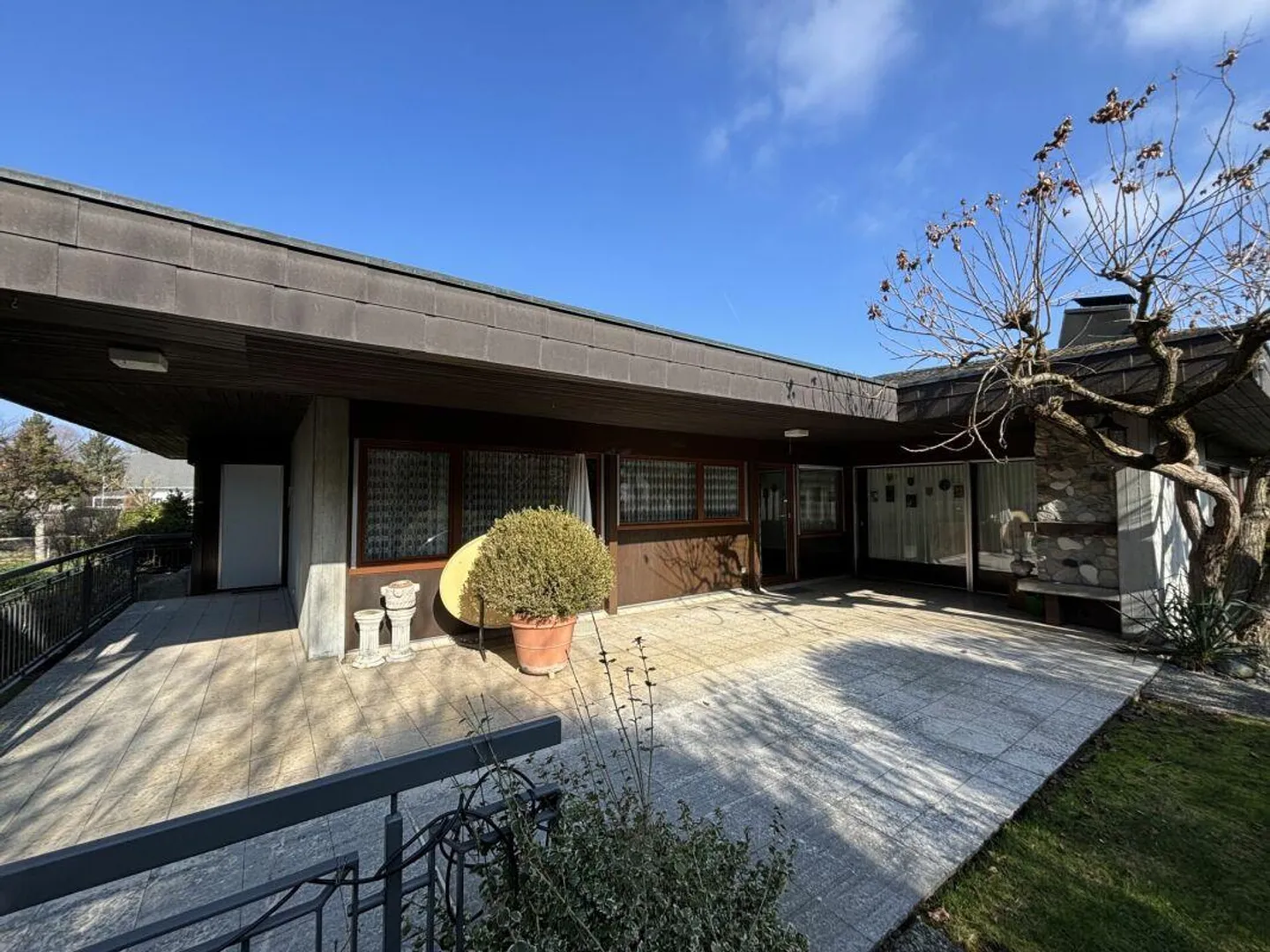 Detached 5.5-room single-family house with 2-room rental apartment - Photo 10 of 27