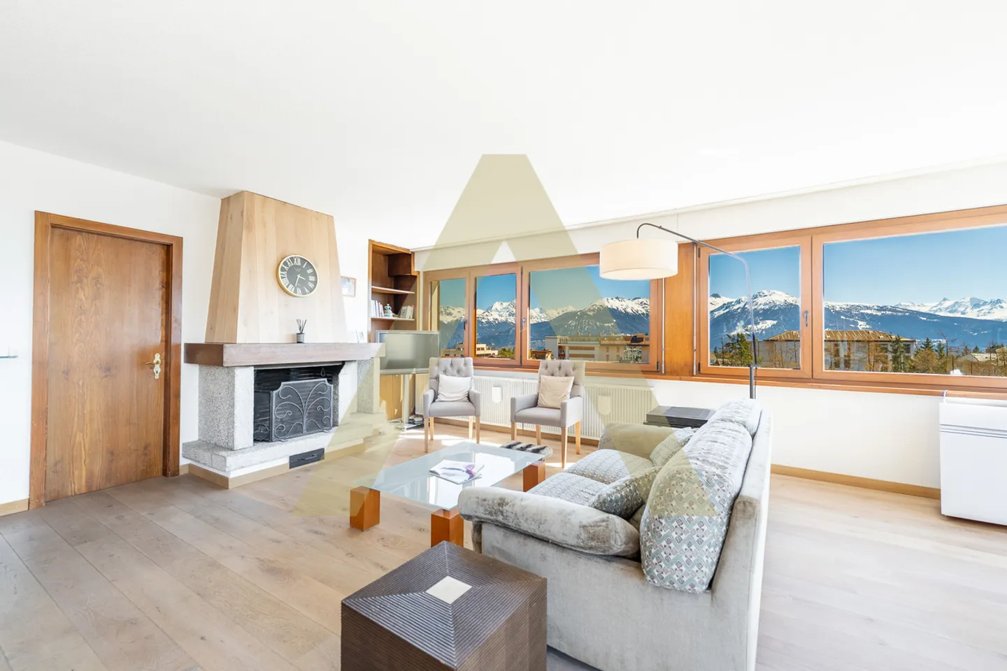 Charmante Wohnung in Crans-Montana - Foto 3 von 9
