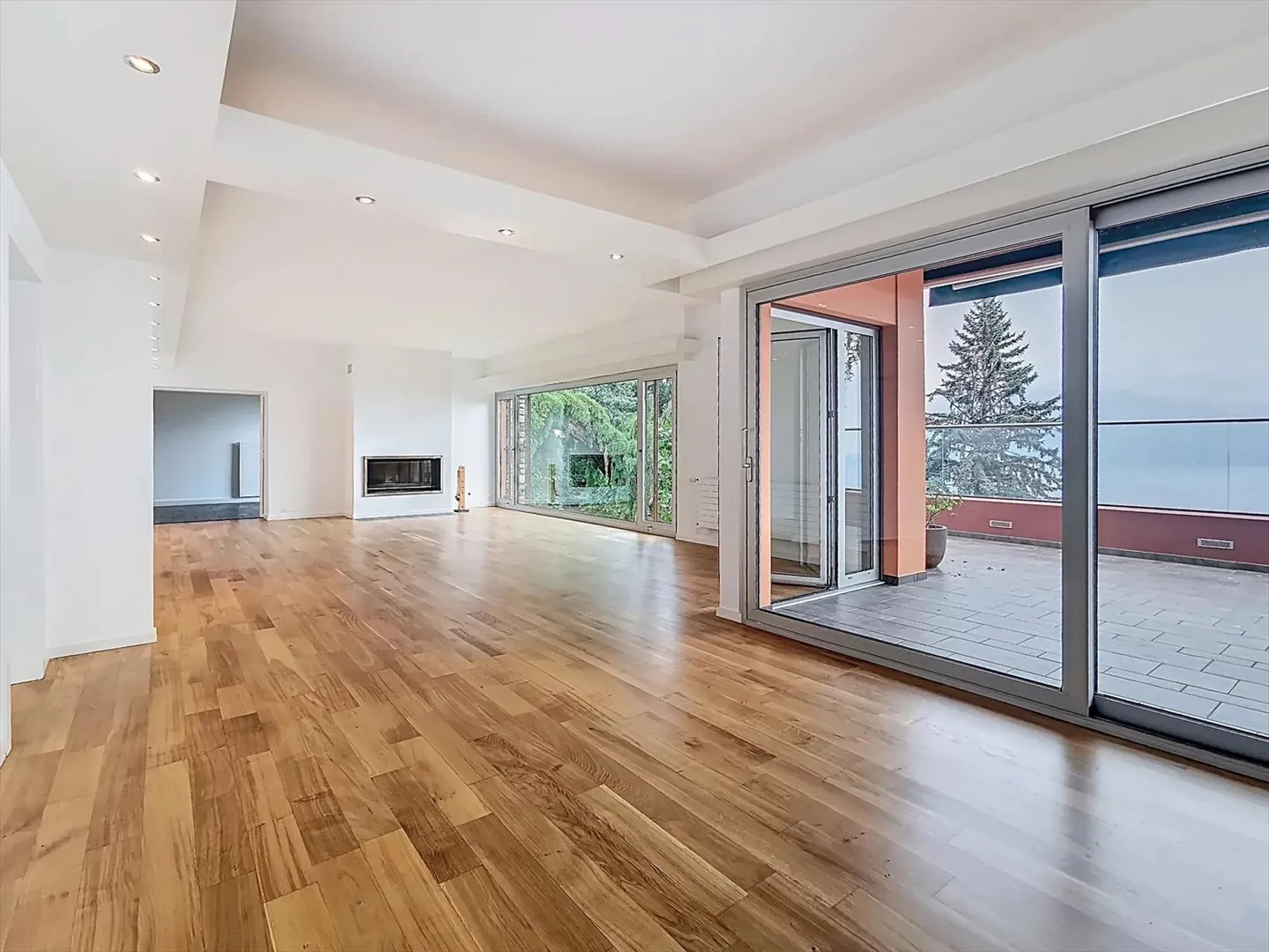 Einzigartige Villa mit atemberaubendem Blick auf den Genfer See! - Foto 3 von 7