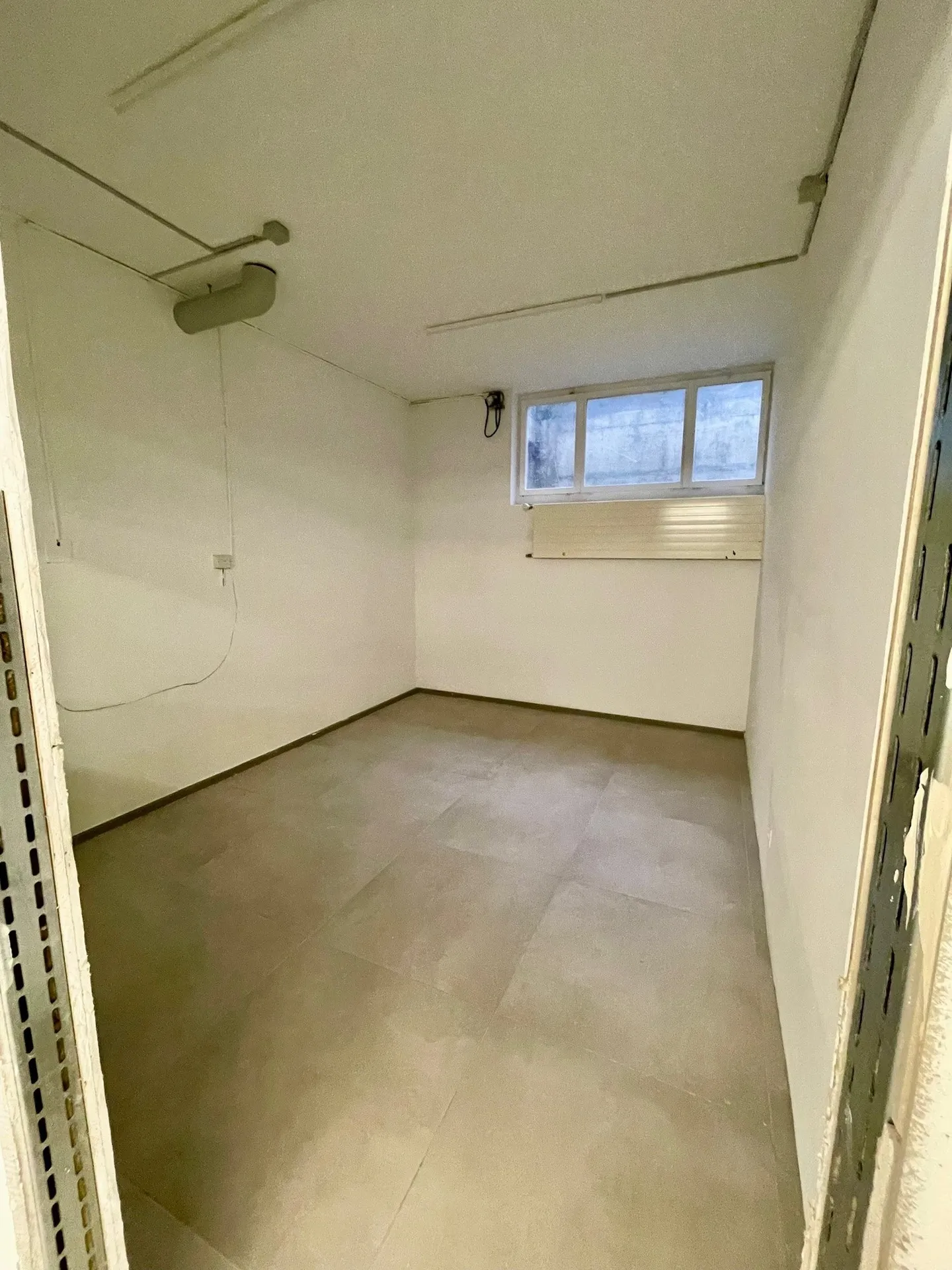 Spazio commerciale attraente con infrastruttura di alto livello a Schöftland - Foto 12 di 14