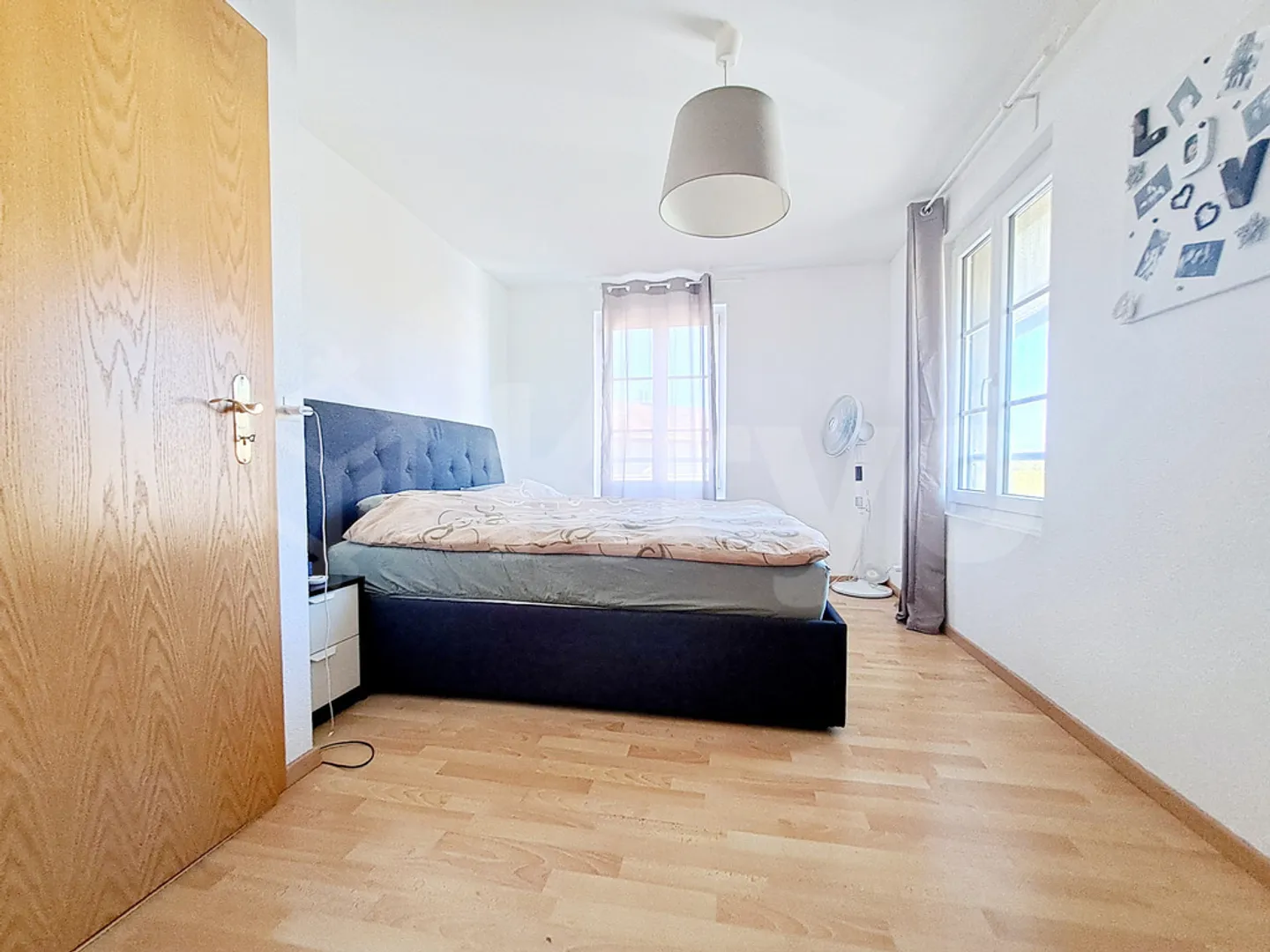 FONTAINE 234, Maison contiguë de 160 m2 avec terrasse et jardin  - Foto 3 von 12