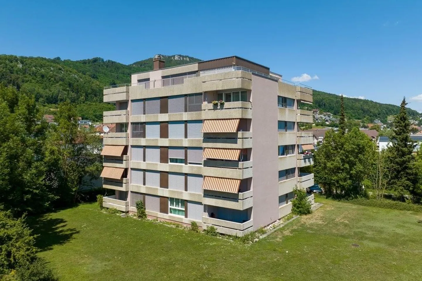 Appartement lumineux de 3,5 pièces dans un emplacement central - Photo 8 sur 9