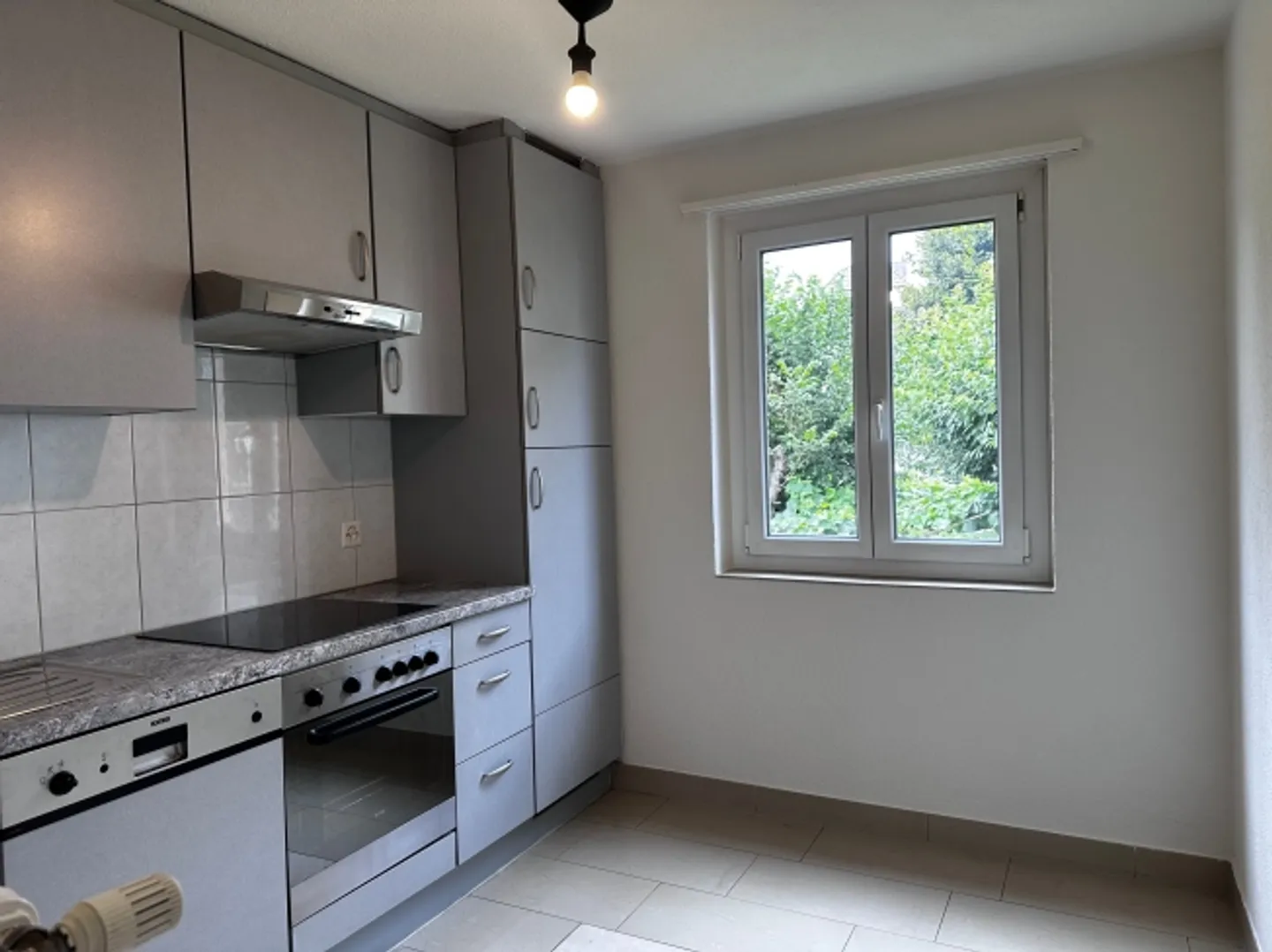 «Helle und ruhige 3-Zimmer-Wohnung mit Balkon, neu saniert in Strengelbach» - Foto 4 von 12