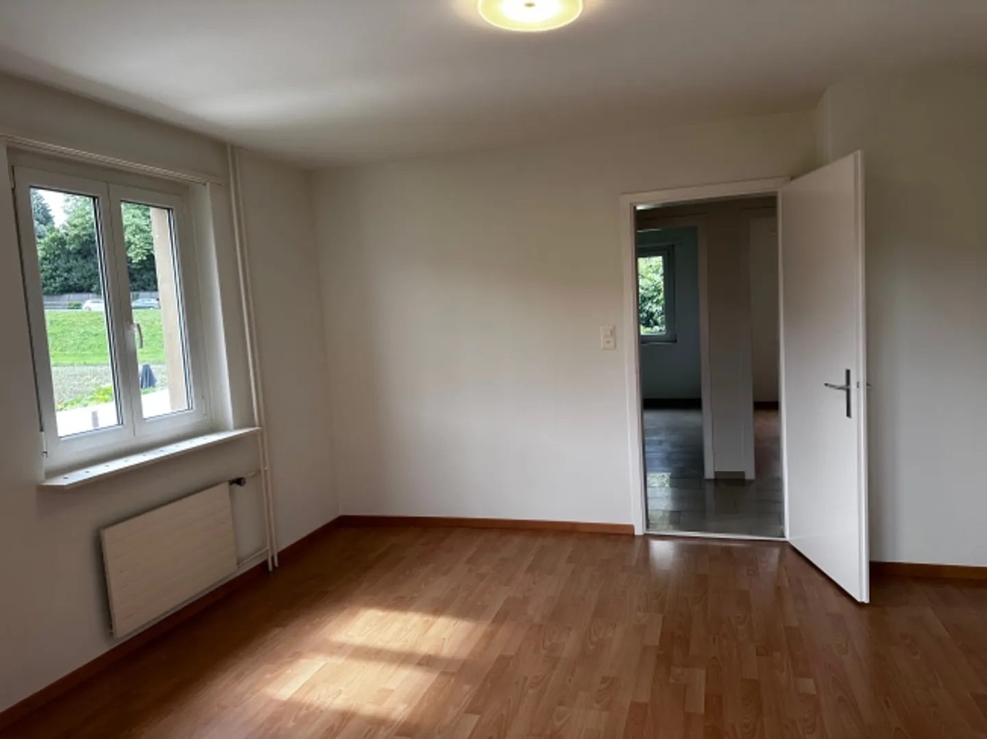 «Helle und ruhige 3-Zimmer-Wohnung mit Balkon, neu saniert in Strengelbach» - Foto 5 von 12