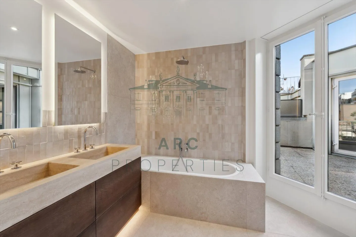 CHAMPEL - APPARTAMENTO PENTHOUSE RISTRUTTURATO ECCEZIONALE - Foto 5 di 10