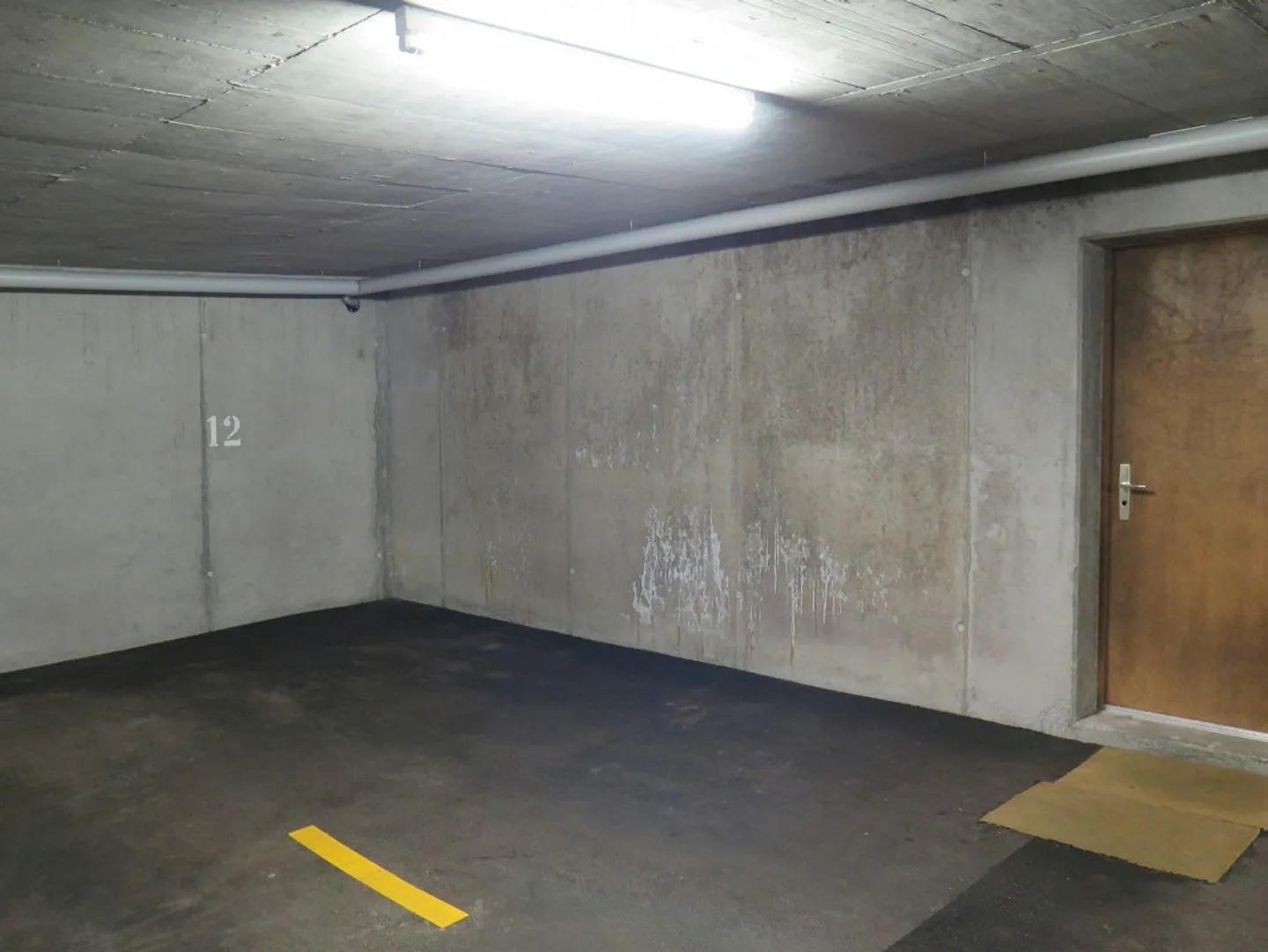 Posto auto in affitto - Foto 2 di 2