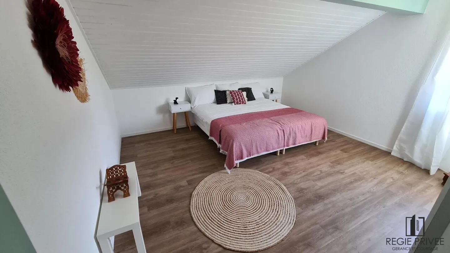 Appartement spacieux de 2,5 pièces - Photo 8 sur 9