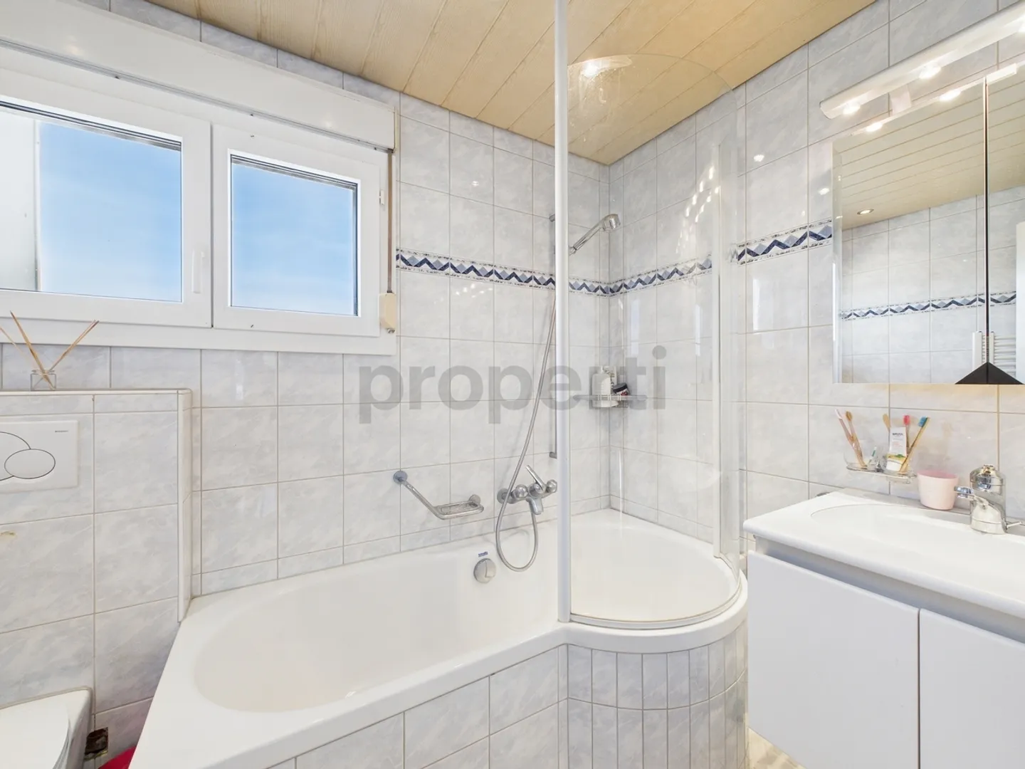 Maison de ville moderne de 4,5 pièces avec jardin à Büsserach - Photo 9 sur 12