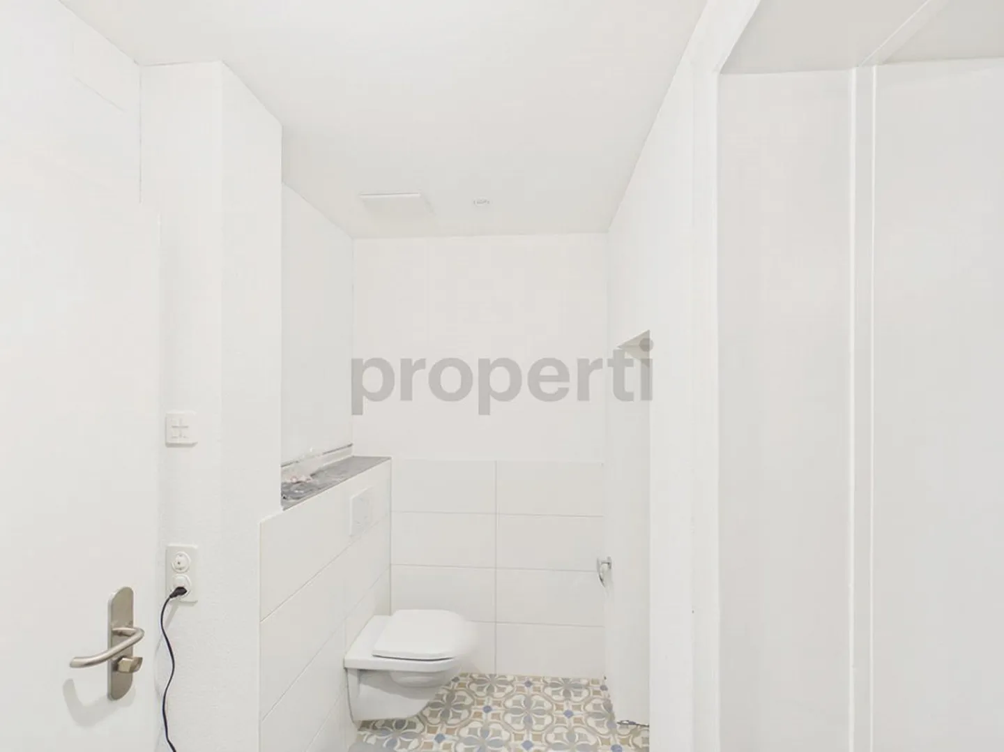 Appartement rénové de 3,5 pièces avec balcon, Liestal - Photo 8 sur 10