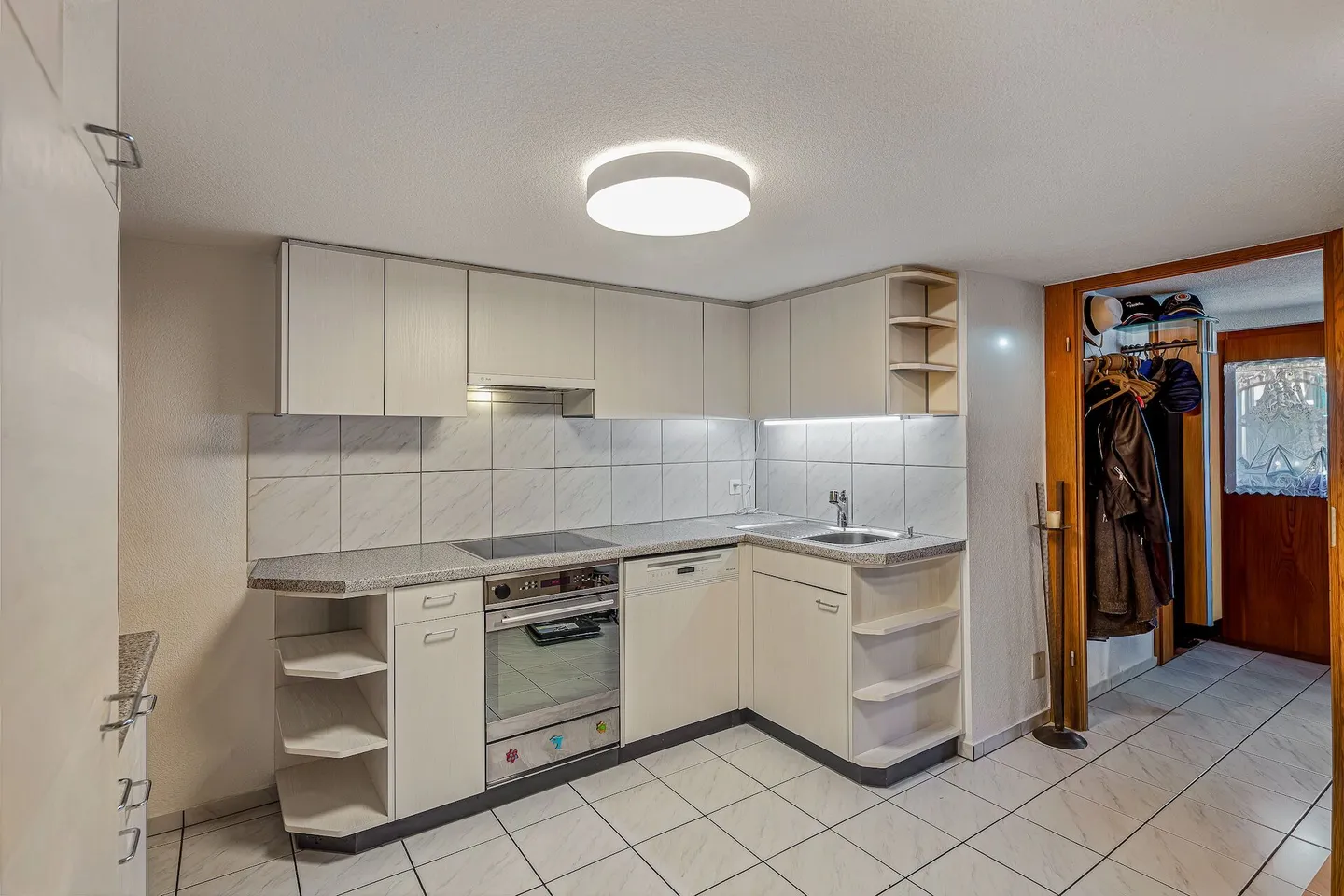 Appartamento duplex accogliente di 4,5 stanze - Foto 4 di 13