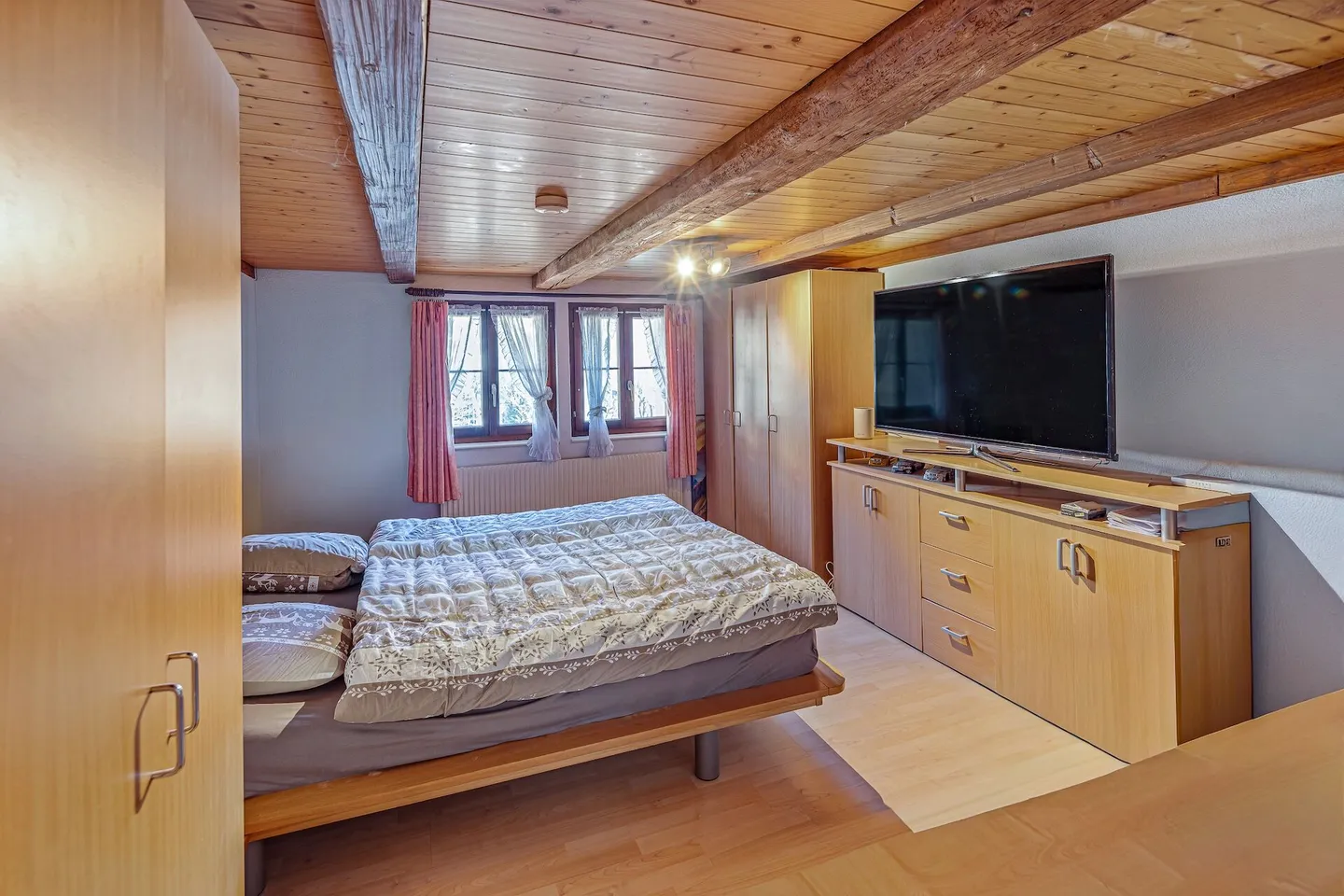 Appartamento duplex accogliente di 4,5 stanze - Foto 7 di 13