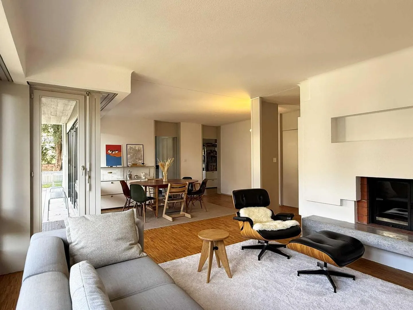 Spacious apartment with garden access - Photo 1 of 8