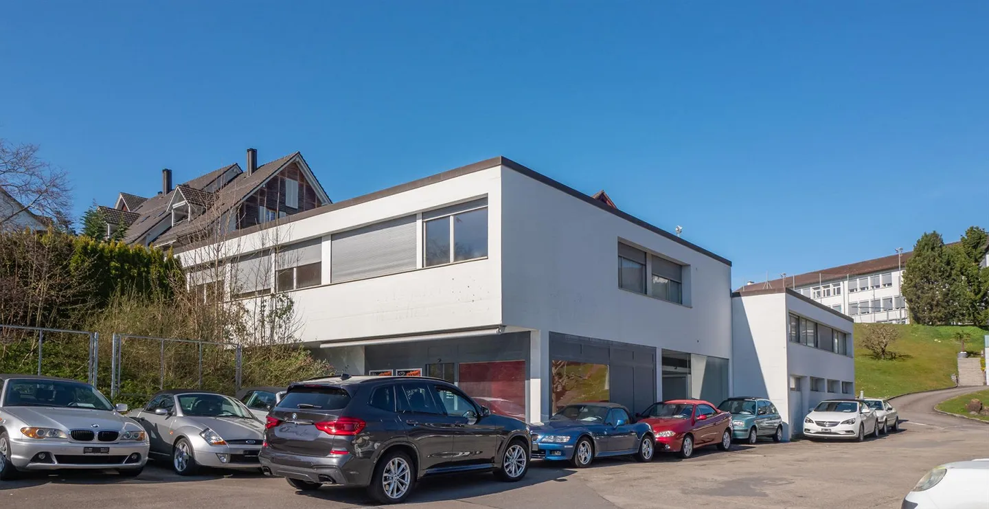 Zentrale Liegenschaft mit Potenzial - Foto 7 von 8