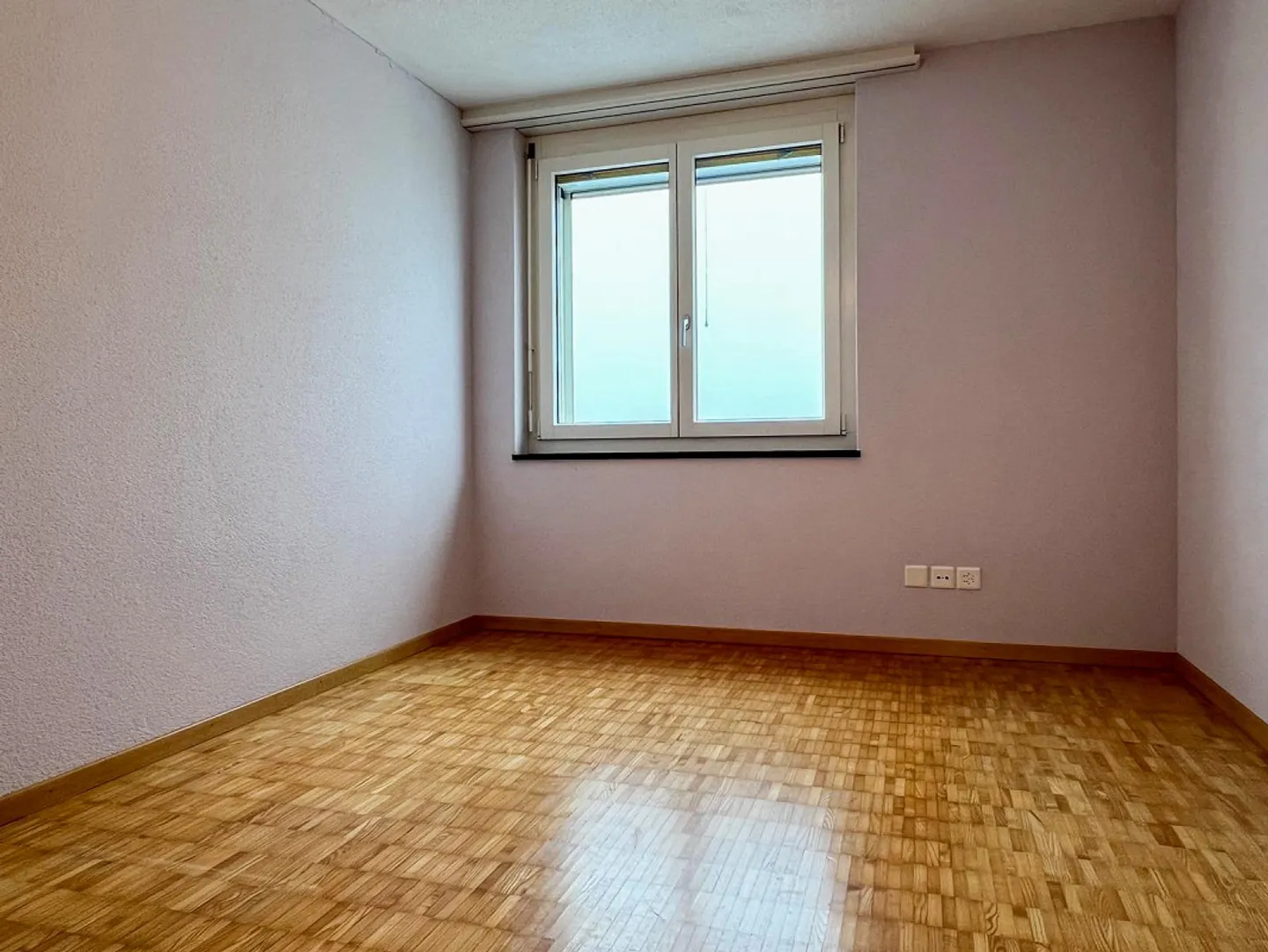 Appartement en maisonette situé au calme 4.5 pièces appartement neuf Année de construction 2001 - Photo 12 sur 18