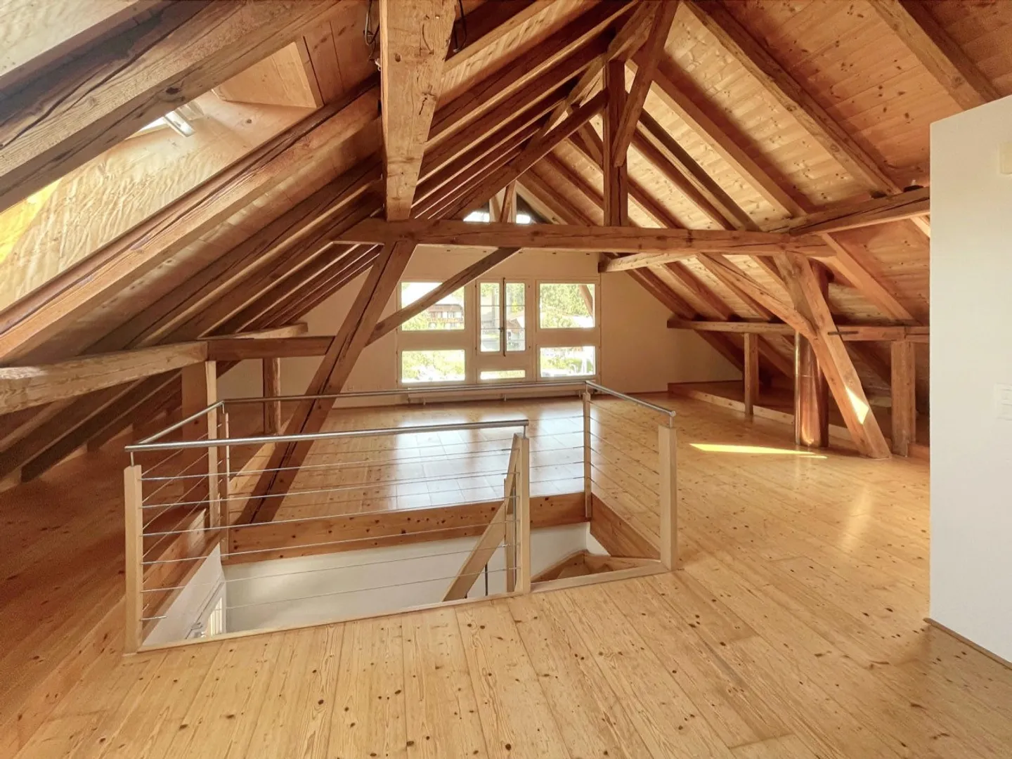 Charming 5.5-room apartment with historic flair in Hinterkappelen for rent - Photo 1 of 11