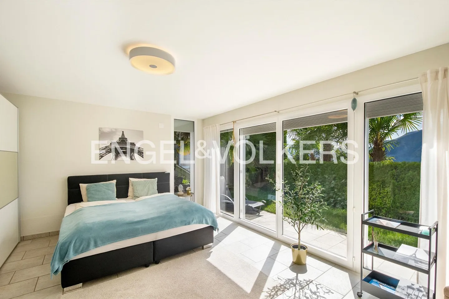 Charmante Villa mit Seeblick - Foto 9 von 13