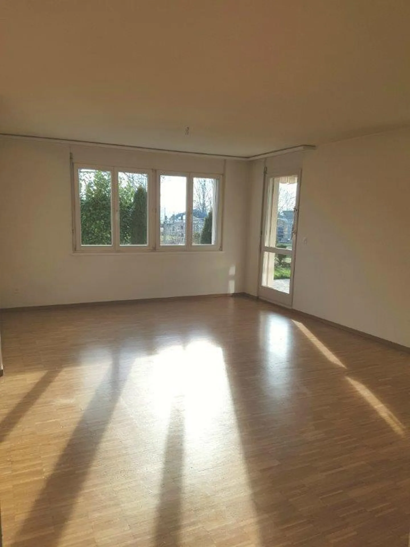 Appartement Moderne dans un Endroit Calme - Photo 4 sur 7