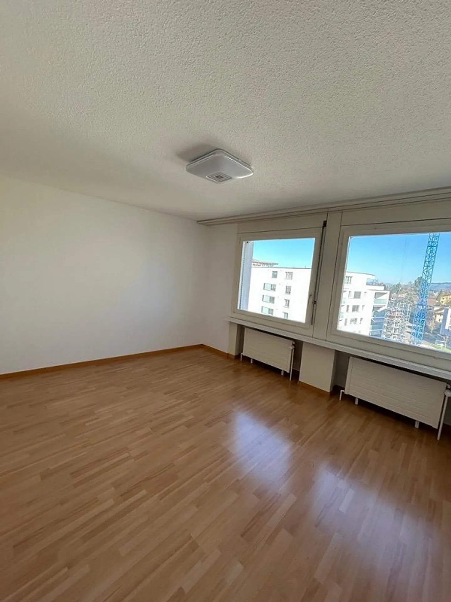 Spacious 2.5-room apartment in the heart of Emmenbrücke - Photo 4 of 6