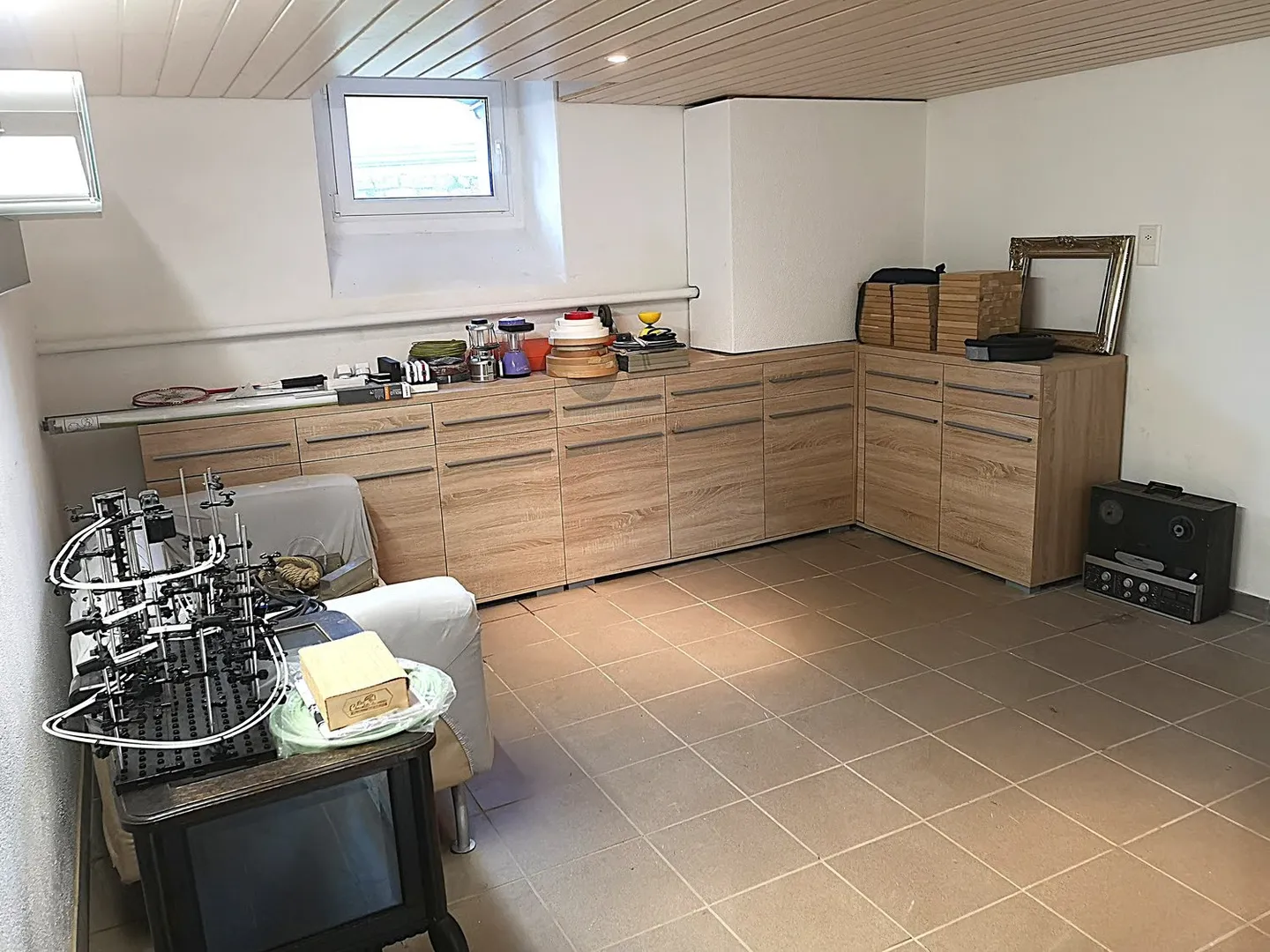 Belle maison individuelle ou plurifamiliale avec garage, places de parking, terrasses, jardin - Photo 12 sur 45