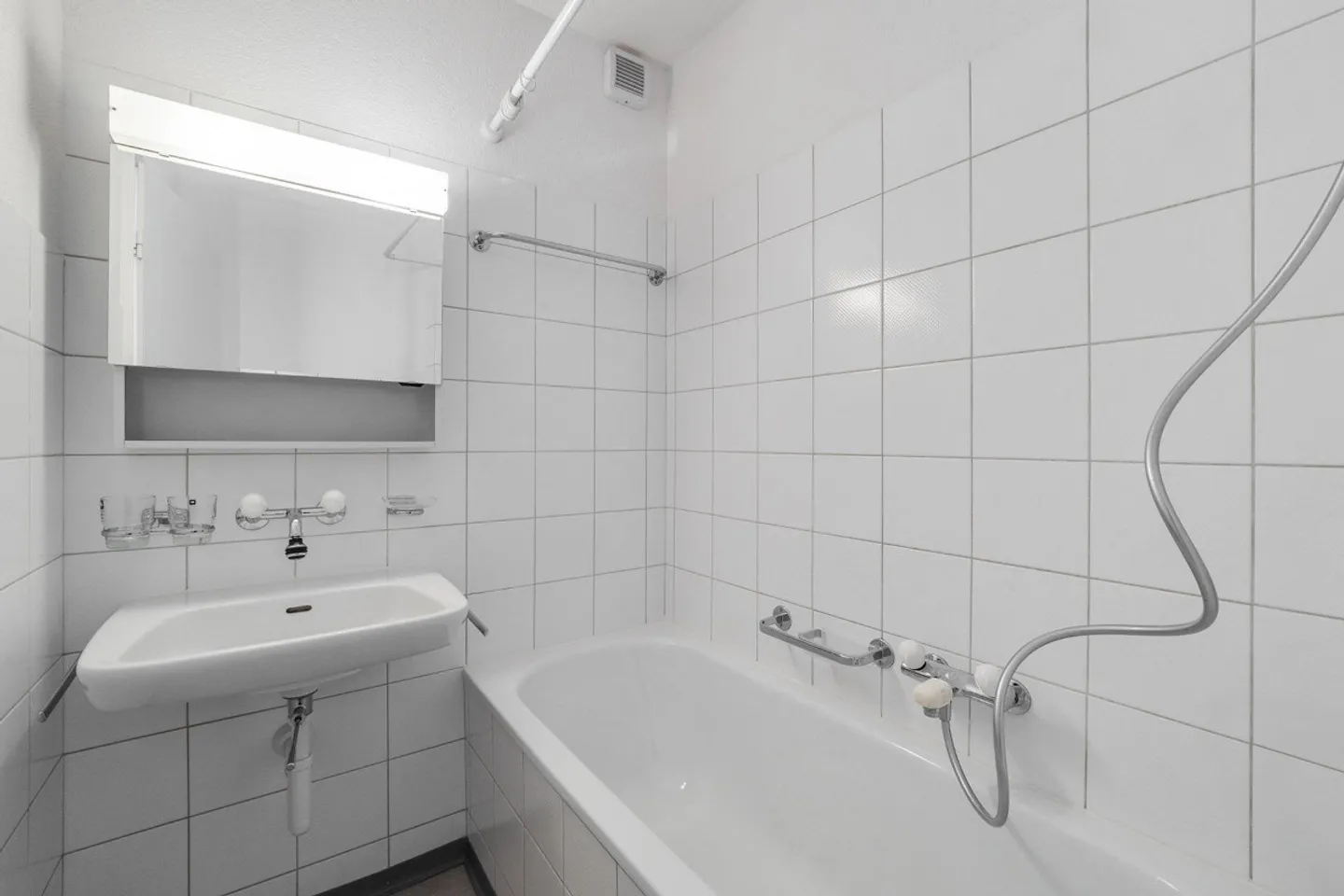 Appartement temporaire de 3 pièces au 2ème étage à 8048 Zurich à louer jusqu'au 31.03.2027 - Photo 5 sur 7