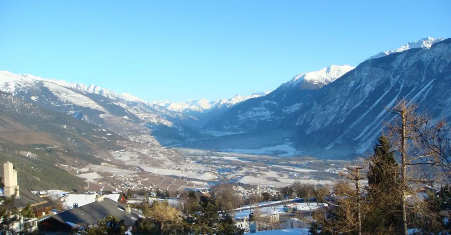 Chalet Charmant avec Vue Époustouflante - Photo 1 sur 5