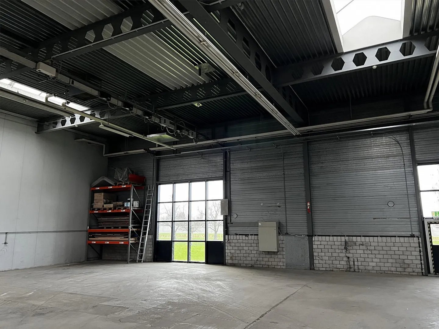 Spacious Commercial/Office and Storage Space - Photo 5 of 24