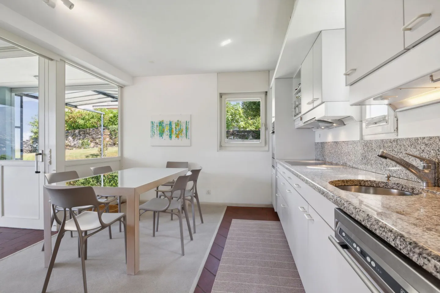Casa unifamiliare indipendente di 5,5 locali con splendida vista sul lago - Foto 5 di 9