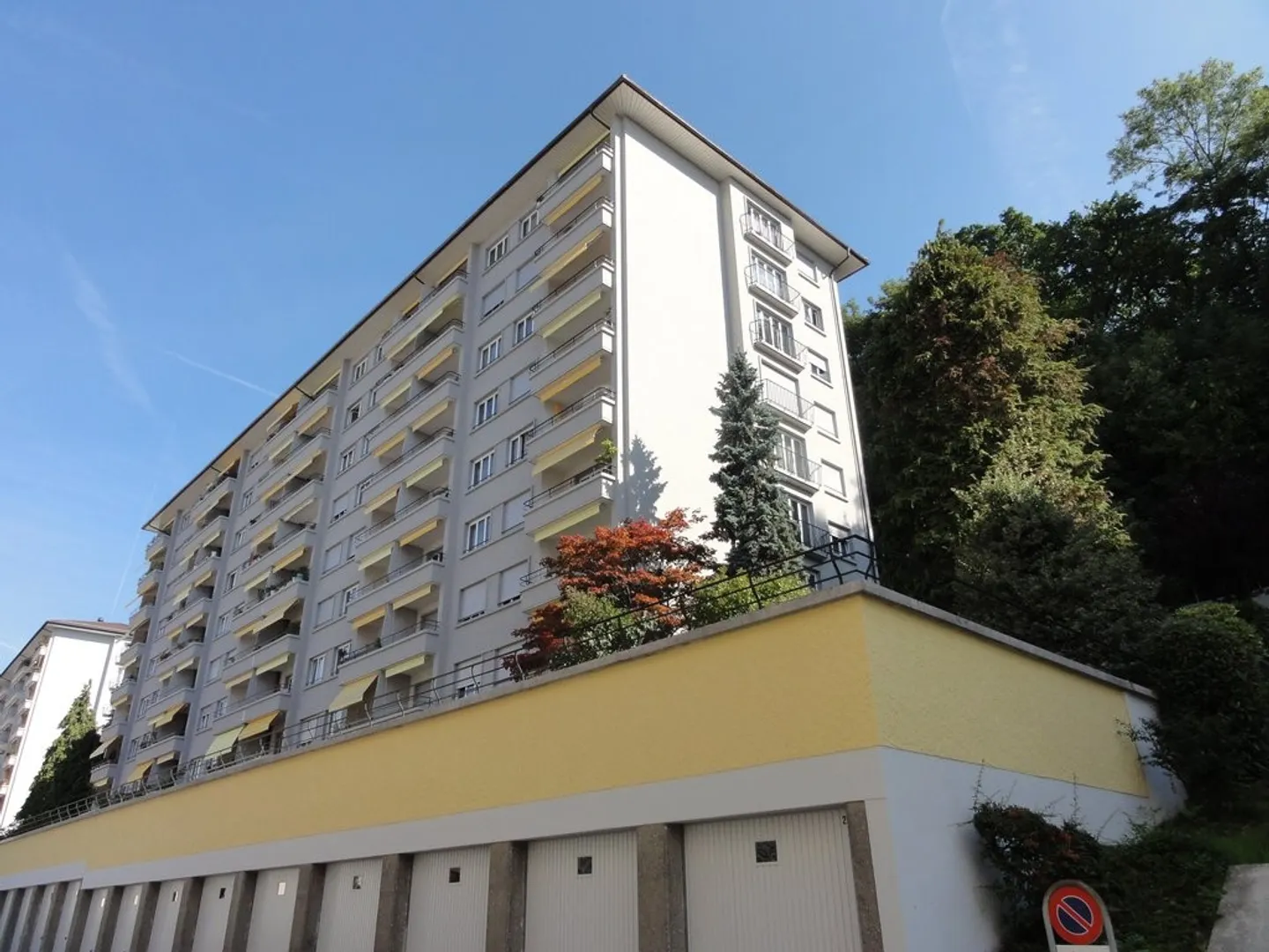 Appartement Charmant avec Vue sur le Lac - Photo 1 sur 5
