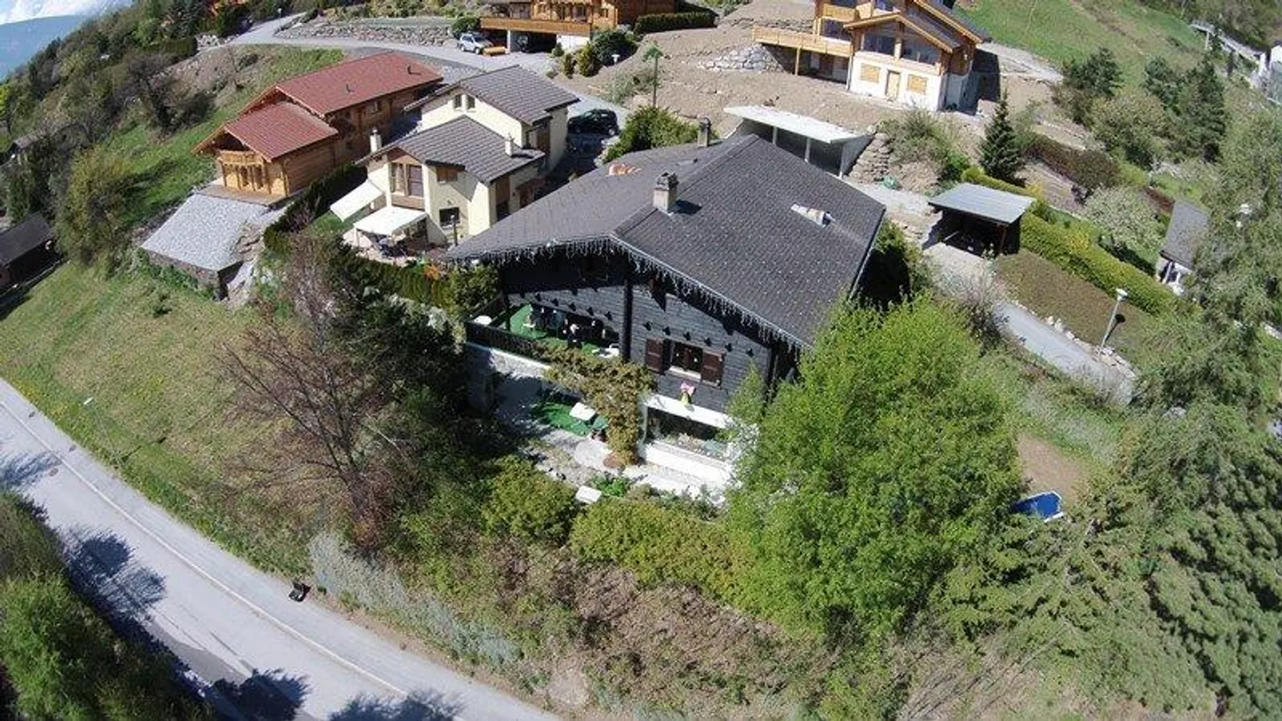 Chalet Charmant avec Vue Époustouflante - Photo 5 sur 5