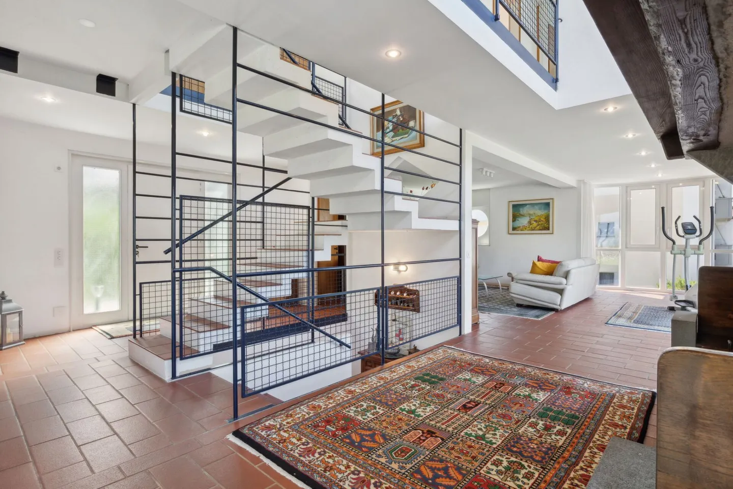 Casa unifamiliare indipendente di 5,5 locali con splendida vista sul lago - Foto 3 di 9