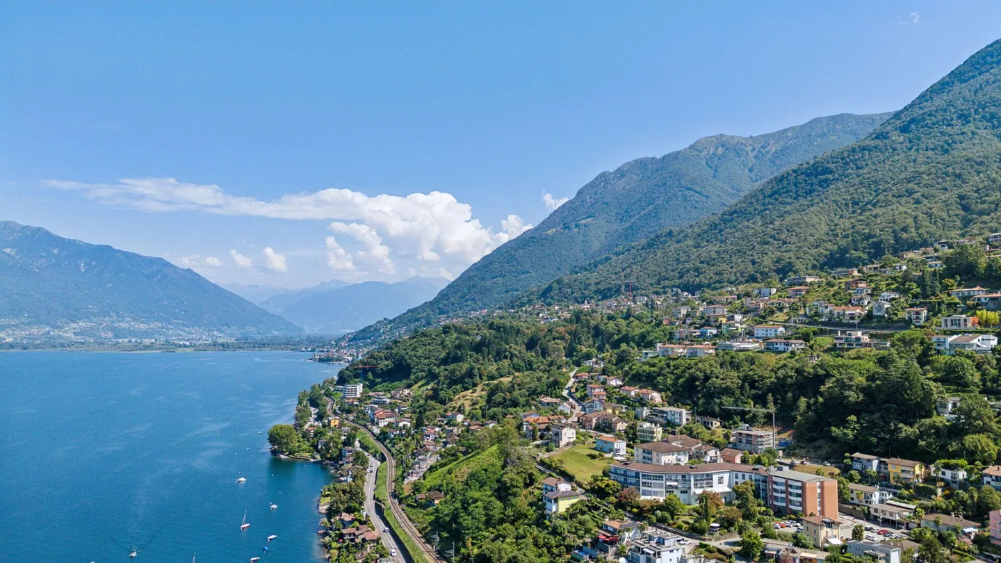Casa unifamiliare indipendente di 5,5 locali con splendida vista sul lago - Foto 9 di 9