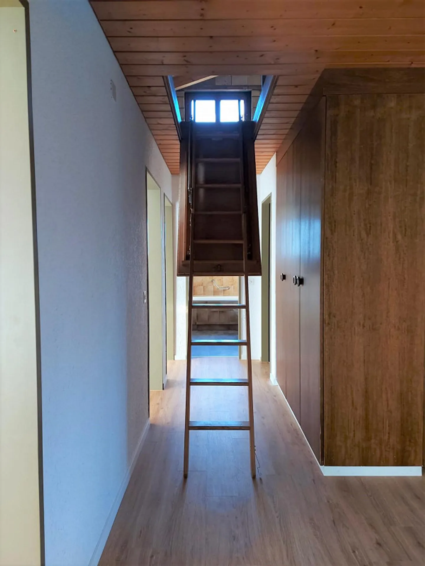 Appartamento 4.5 locali al 2° piano con grande balcone - Foto 4 di 13