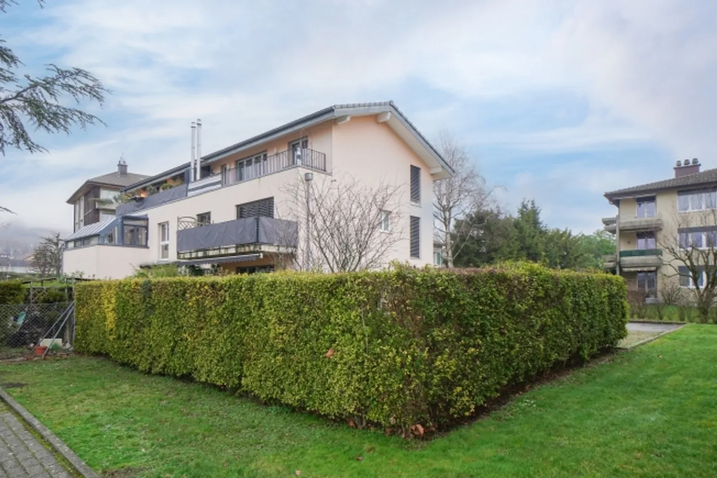 GRANDE APPARTAMENTO DUPLEX CON STUDIO IN AFFITTO - Foto 1 di 8