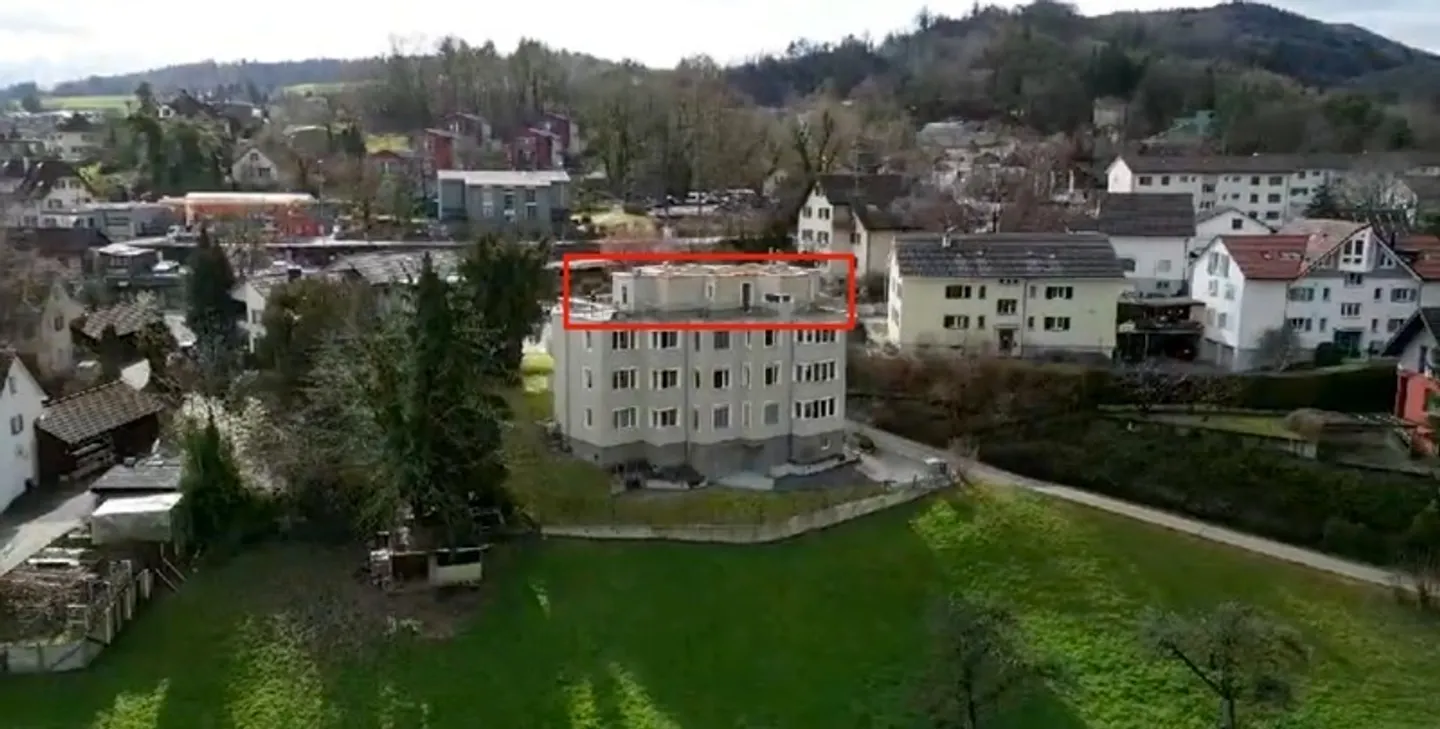 Appartement Charmant avec Terrasses - Photo 2 sur 9