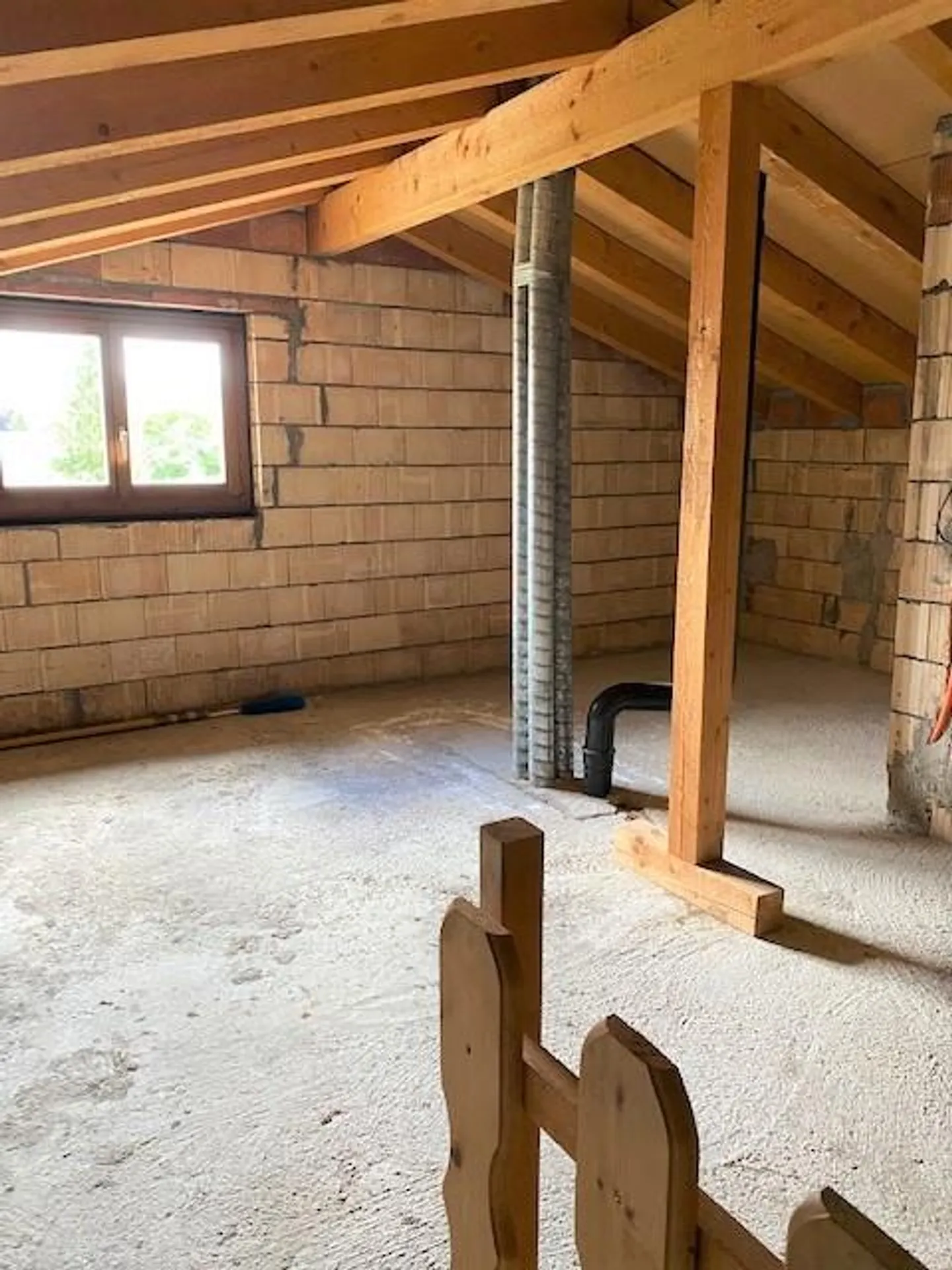 Appartamento 4.5 locali al 2° piano con grande balcone - Foto 9 di 13