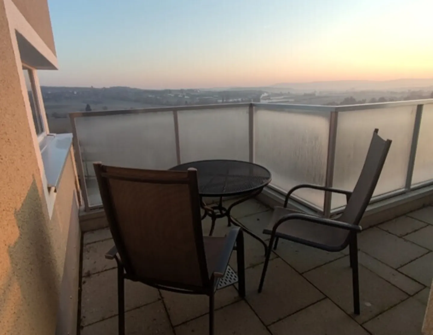 Appartement Charmant avec Terrasses - Photo 1 sur 9