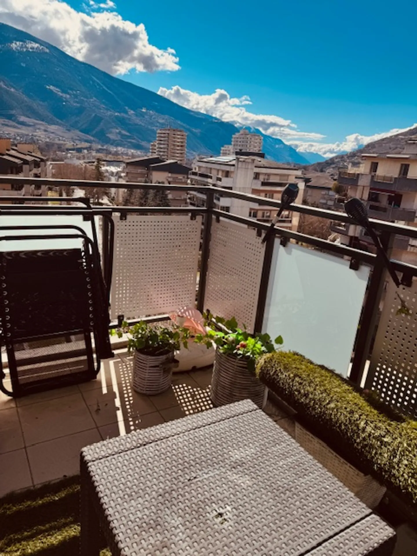 3,5-Zimmer-Wohnung - Foto 1 von 11