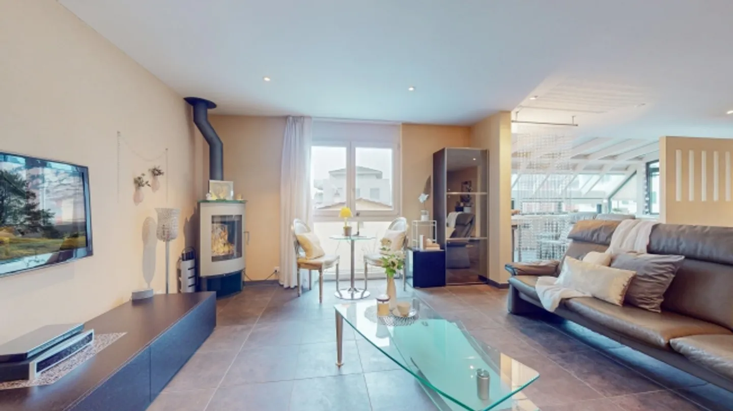 GRANDE APPARTAMENTO DUPLEX CON STUDIO IN AFFITTO - Foto 3 di 8
