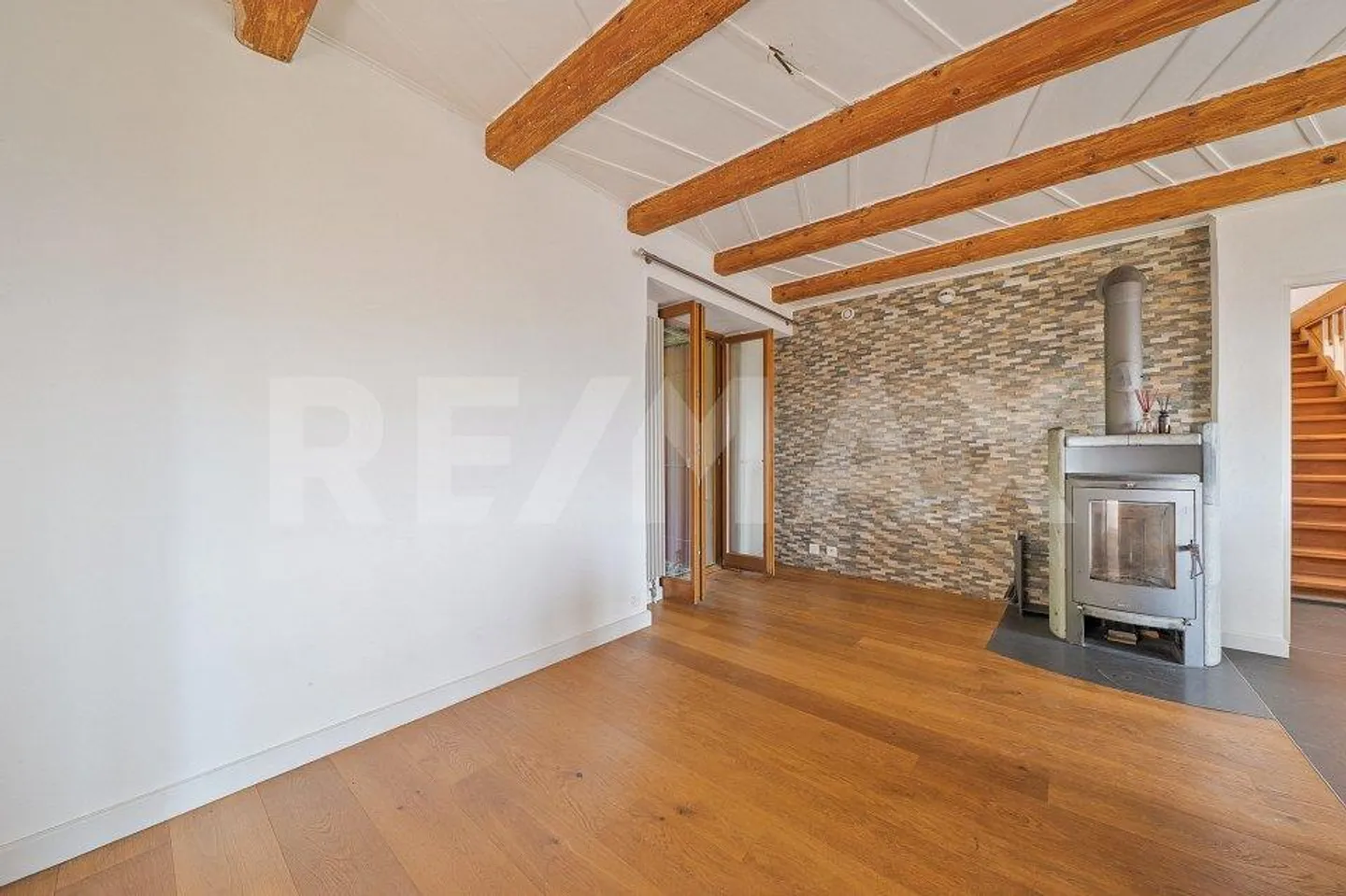 15 min. from Epalinges: magnificent bourgeois house with 2 apartments - Photo 6 of 13