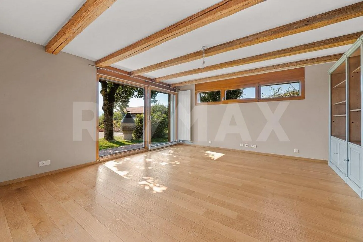15 min. from Epalinges: magnificent bourgeois house with 2 apartments - Photo 7 of 13