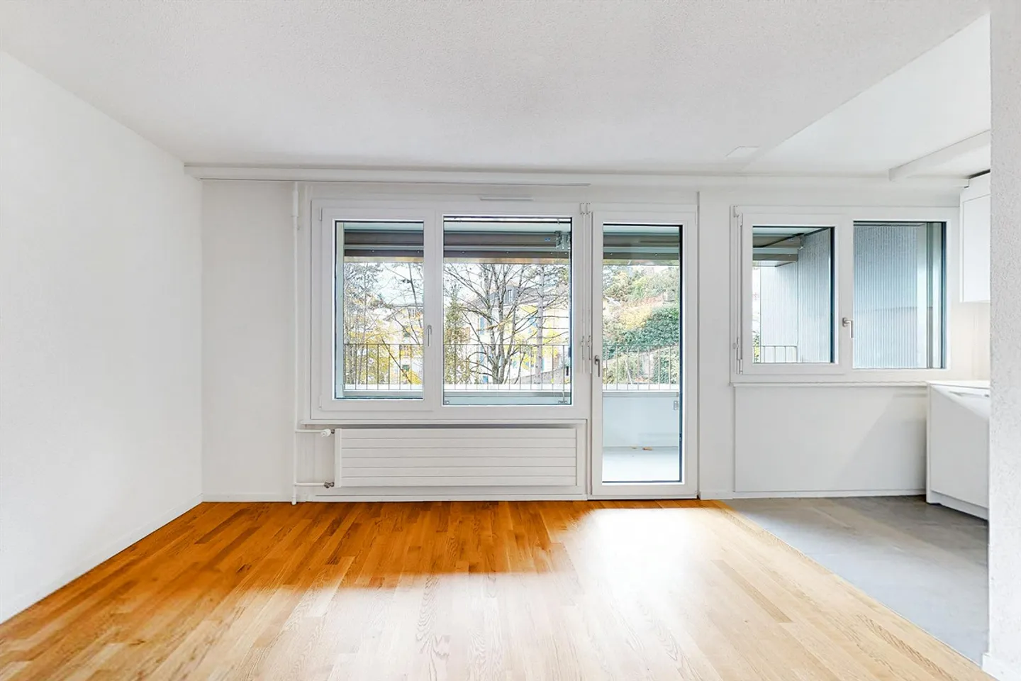 Vicino alla stazione ferroviaria - Foto 3 di 6