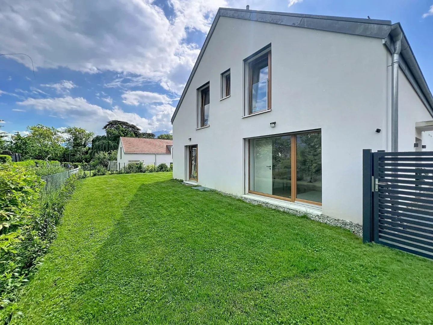 Porto della Famiglia nel Cuore di una Residenza Preferita - Foto 1 di 13