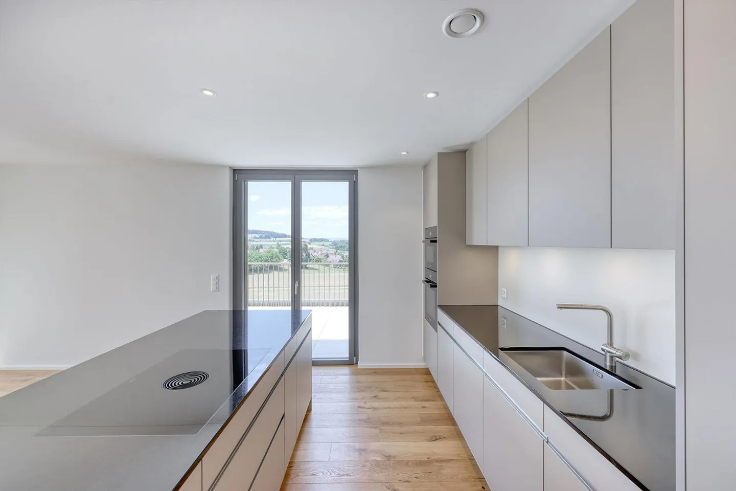 Prima occupazione: Maisonette attico esclusiva con grande terrazza panoramica - Foto 3 di 10