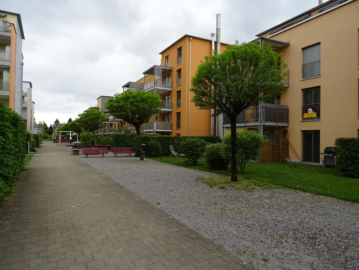 Appartement attrayant et adapté aux enfants de 5,5 pièces - Photo 1 sur 8