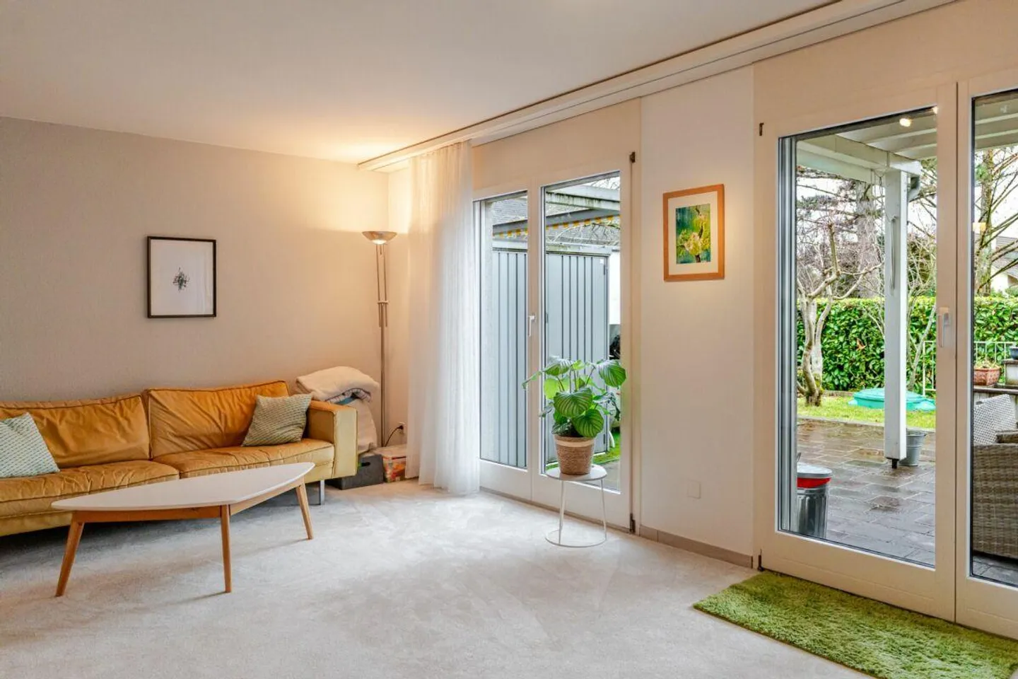 5.5 Room Middle House with Parking Space in Family-Friendly Location - Photo 2 of 12