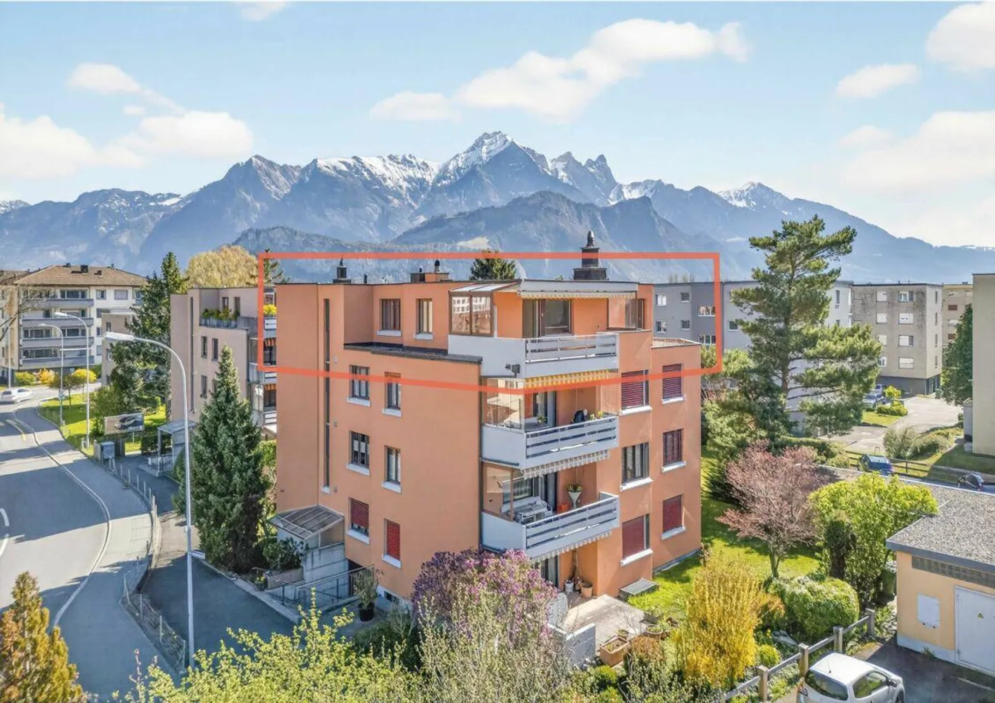 Grand potentiel, pièces lumineuses et deux terrasses - Photo 1 sur 23