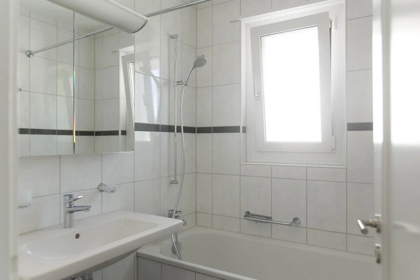 5 appartamenti ristrutturati in affitto - Foto 2 di 8