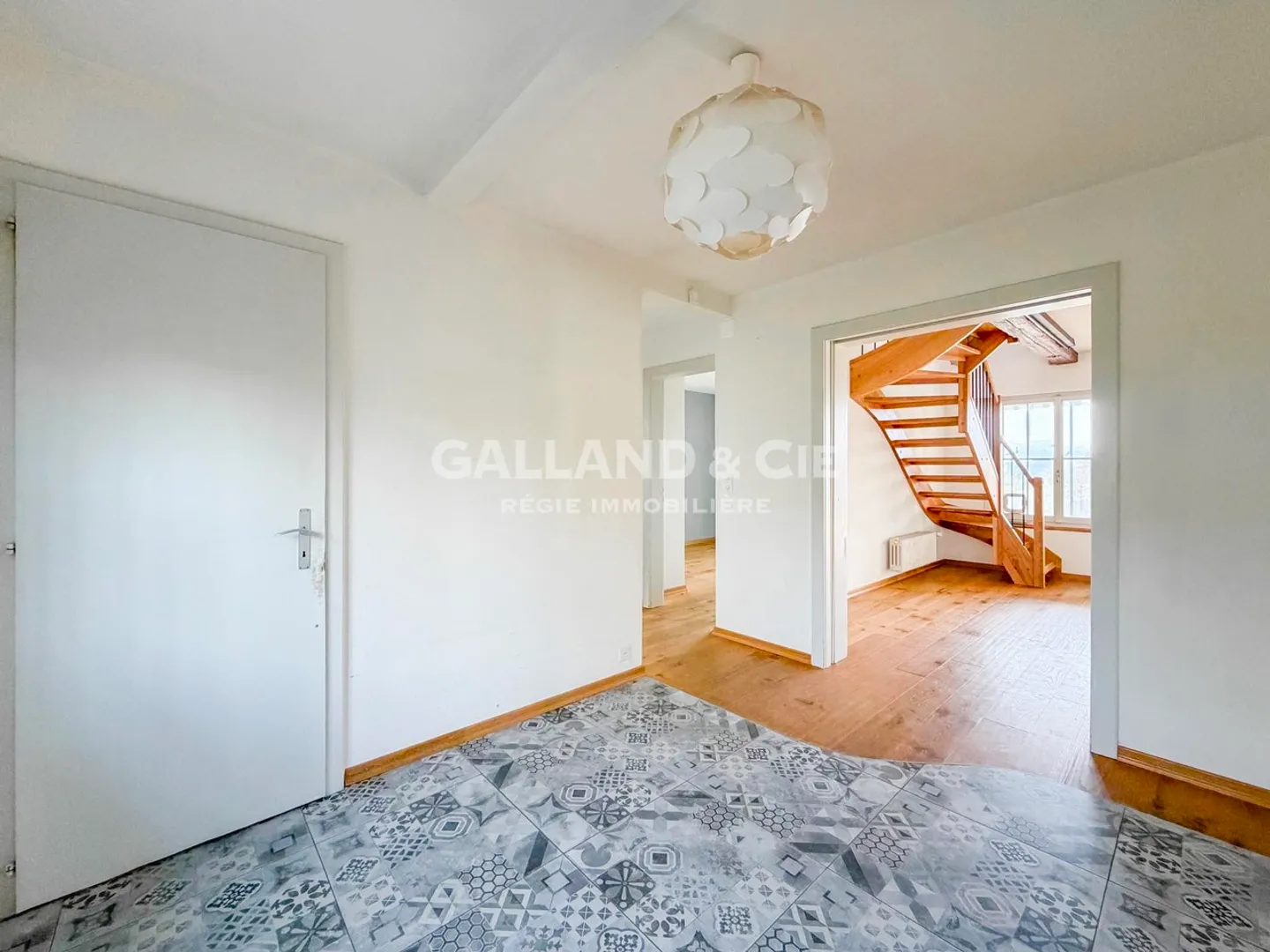 House 4.5 rooms - Photo 3 of 13