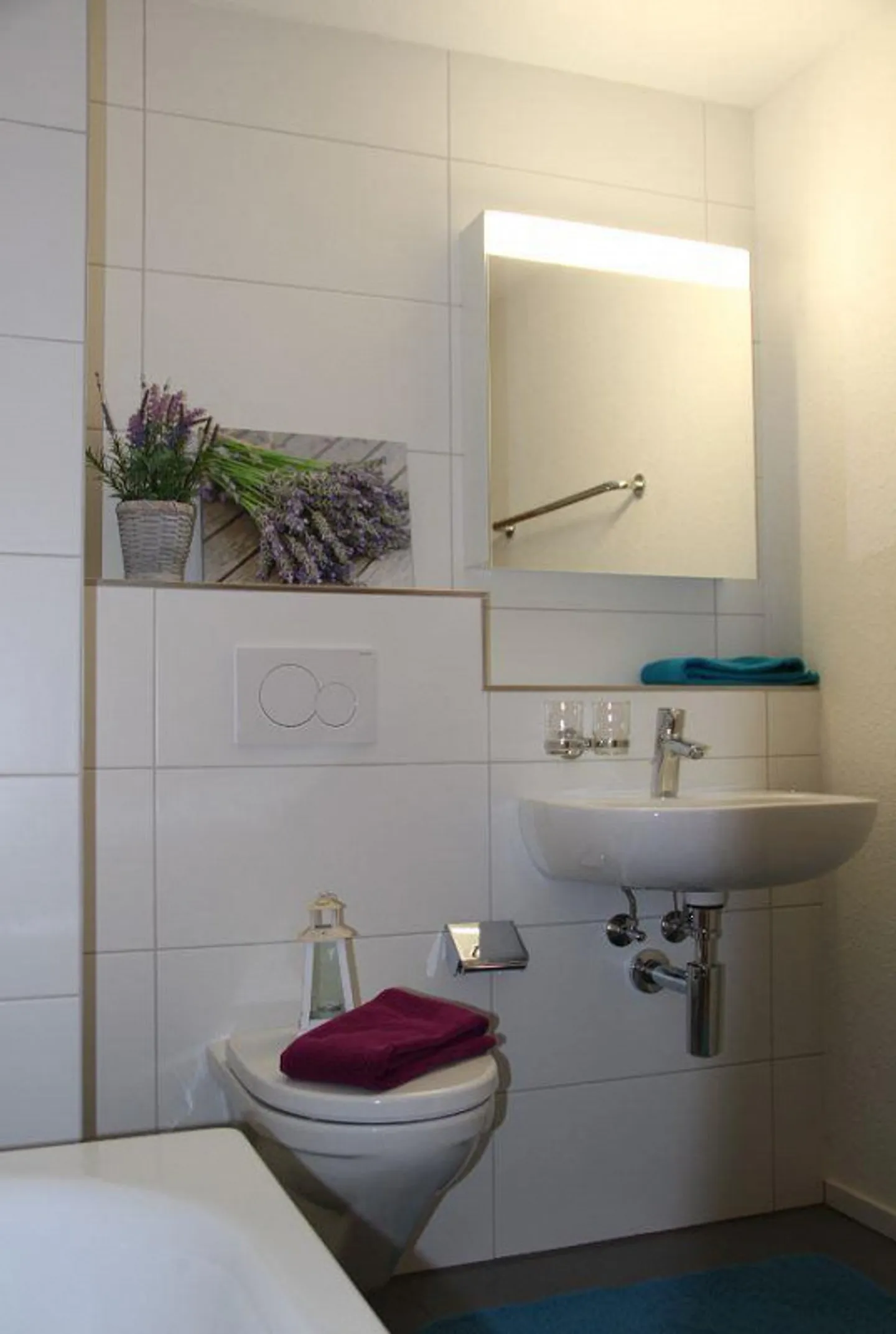 4 Room Attic Apartment in Quiet Location - Photo 4 of 10